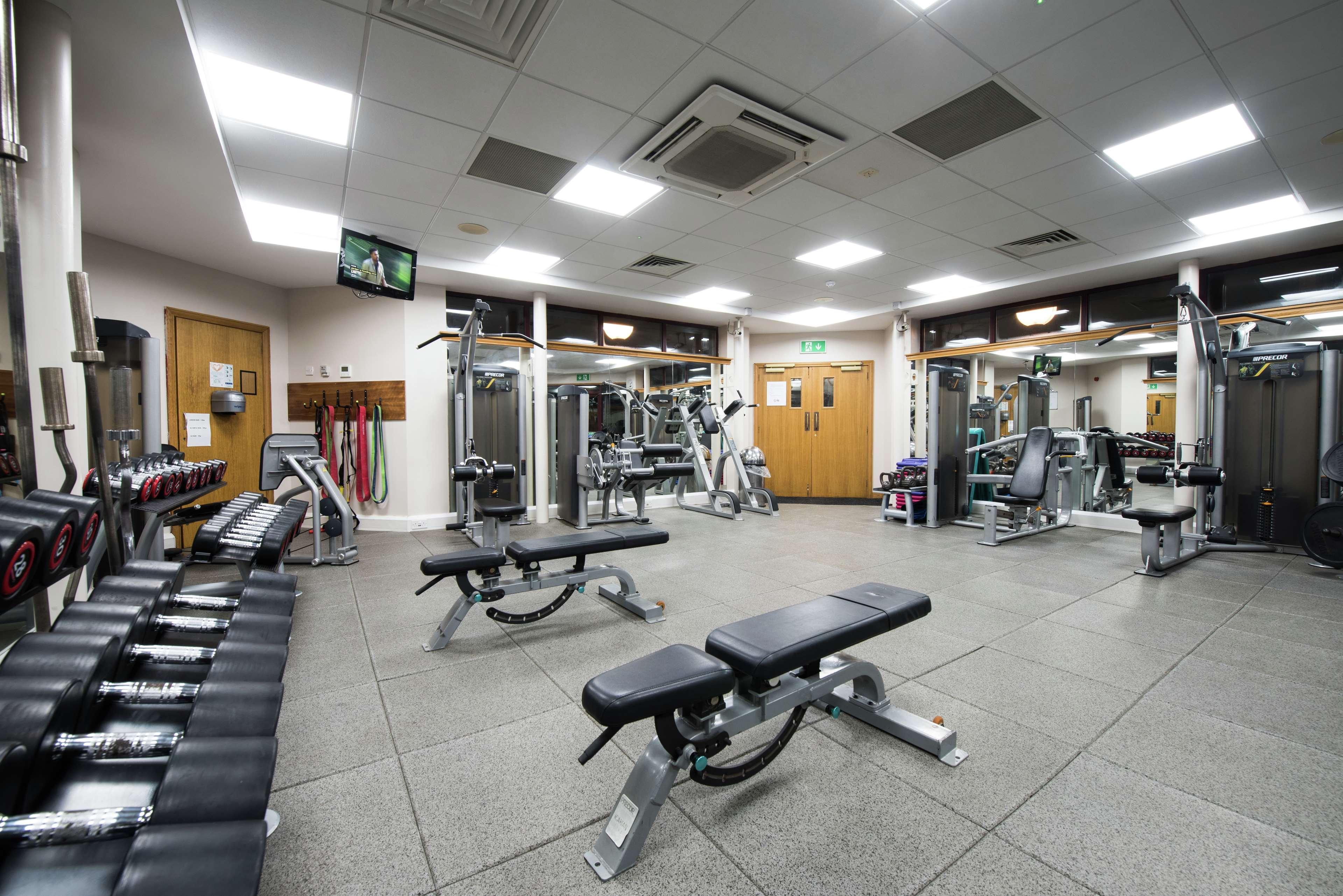 Doubletree By Hilton Aberdeen Treetops Extérieur photo