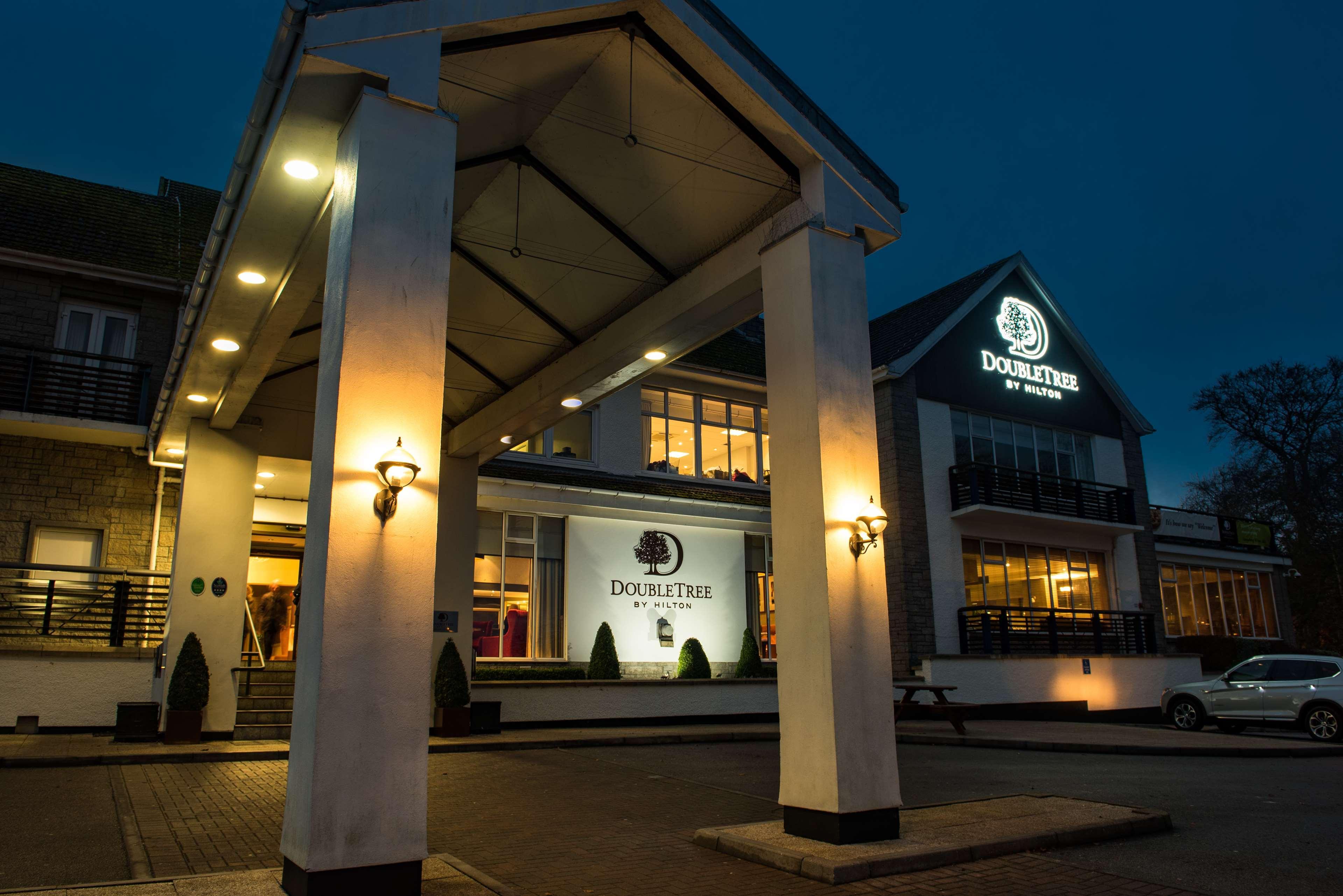 Doubletree By Hilton Aberdeen Treetops Extérieur photo