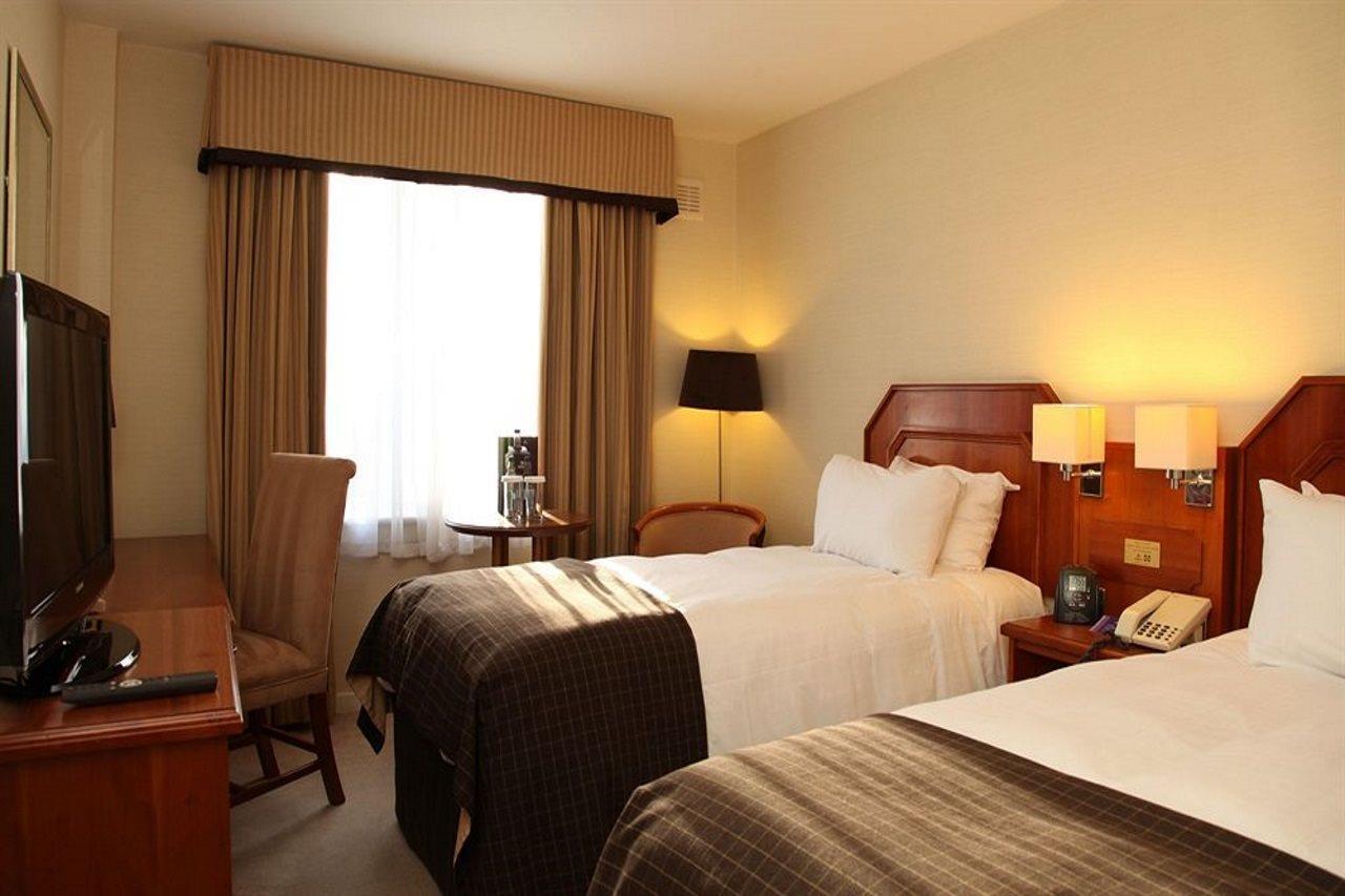 Doubletree By Hilton Aberdeen Treetops Extérieur photo
